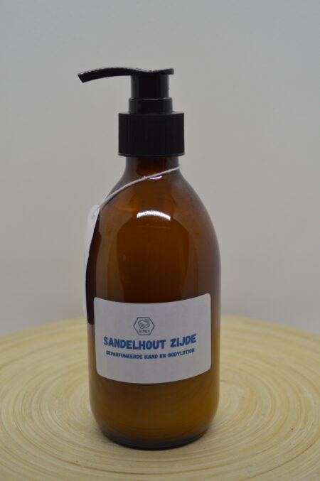 Hand en body lotion - Sandelhout zijde
